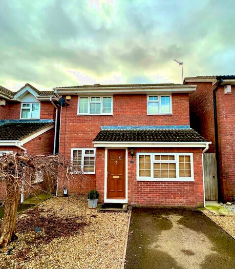 3 Bedroom Detached House To Rent In Summerwood Close, Cardiff(City), CF5