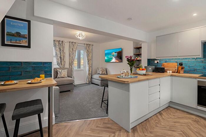 3 Bedroom Terraced House For Sale In Bonhay Road, Exeter, EX4