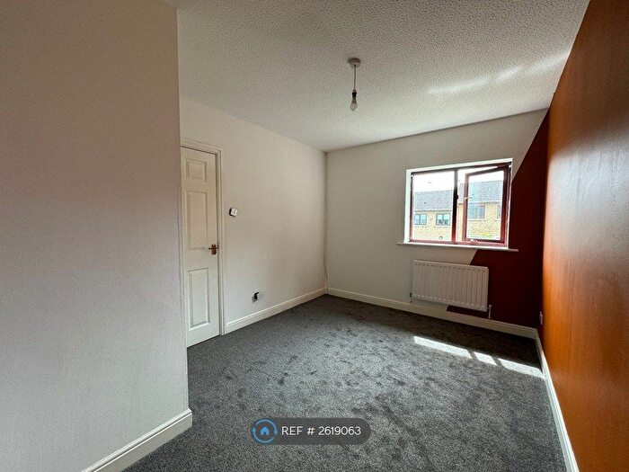 1 Bedroom Semi-detached House To Rent In Pierce Close, Padiham, Burnley, BB12