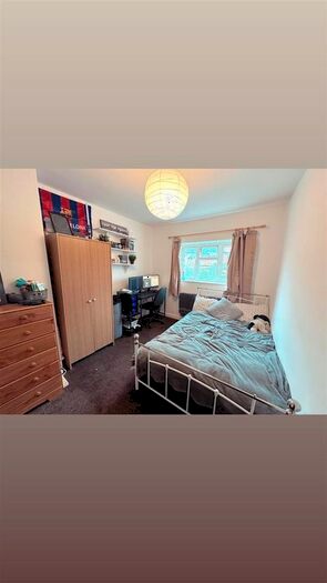 9 Bedroom Property To Rent In Parsons Place, Oxford, OX4