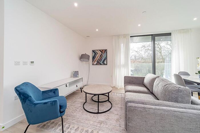2 Bedroom Apartment To Rent In Willowbrook House, Coster Avenue, London, N4