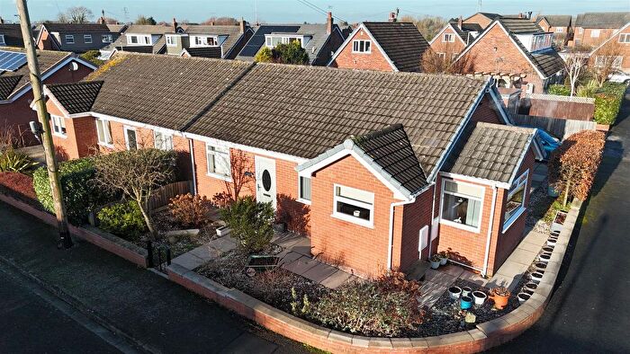 2 Bedroom Semi-Detached Bungalow For Sale In Wilson Close, Tarleton, Preston, PR4