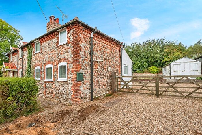 1 Bedroom Semi-Detached House For Sale In Chapel Road, Southrepps, Norwich, NR11