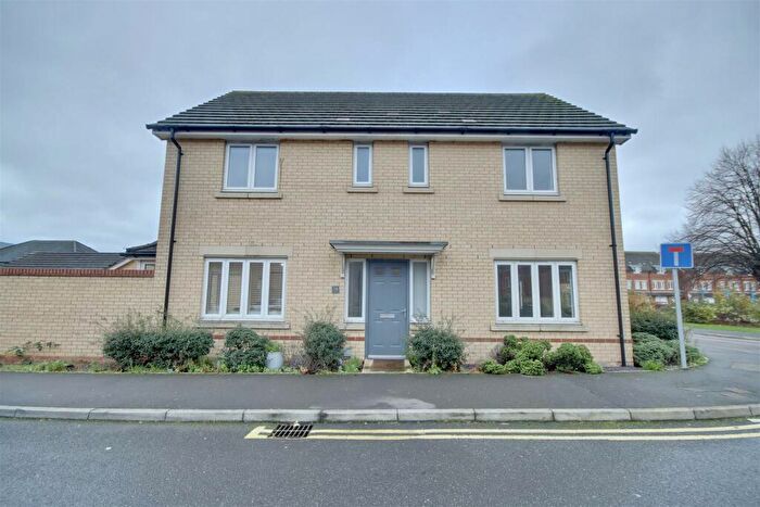 3 Bedroom Detached House To Rent In Union Road, Portsmouth, PO3