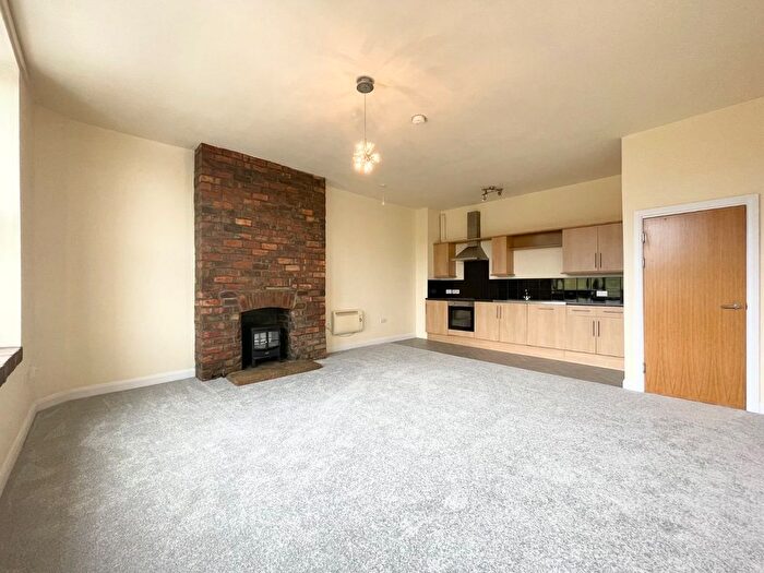 1 Bedroom Flat To Rent In Charles Street, Shipley, West Yorkshire, BD17