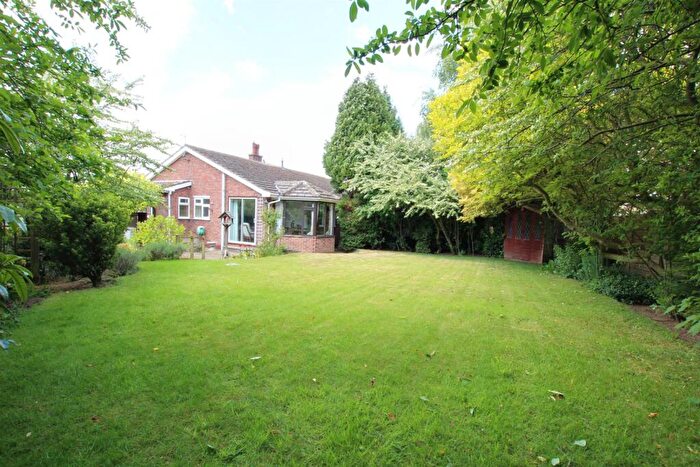 2 Bedroom Semi-Detached Bungalow For Sale In Mill Rise, Skidby, Cottingham, HU16