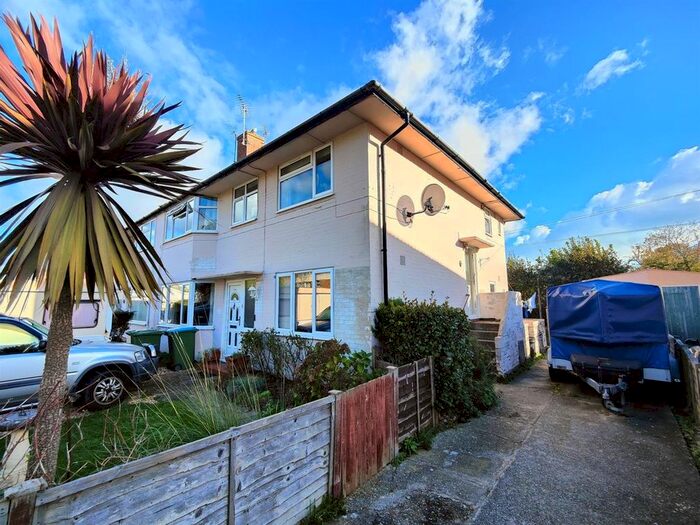 2 Bedroom Flat To Rent In Pevensey Road, Bognor Regis, PO21