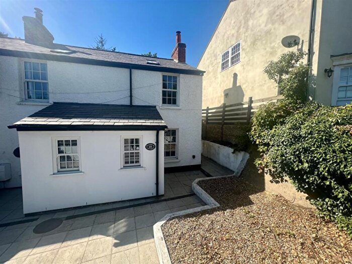 2 Bedroom Cottage To Rent In London Road, Sawbridgeworth, Hertfordshire, CM21