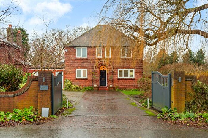 5 Bedroom Detached House For Sale In Moss Lane, Styal, Wilmslow, Cheshire, SK9