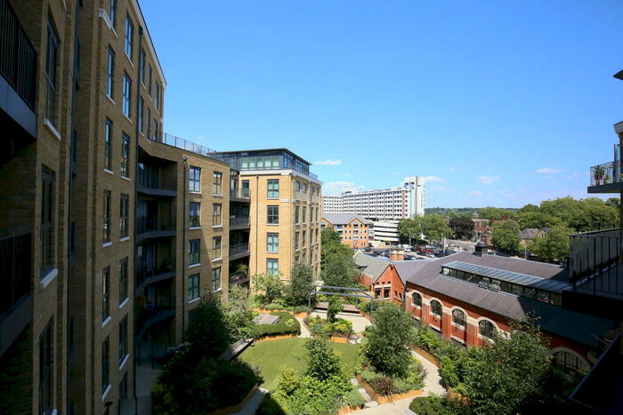 1 Bedroom Apartment To Rent In Royal Exchange, Kingston Upon Thames, KT1