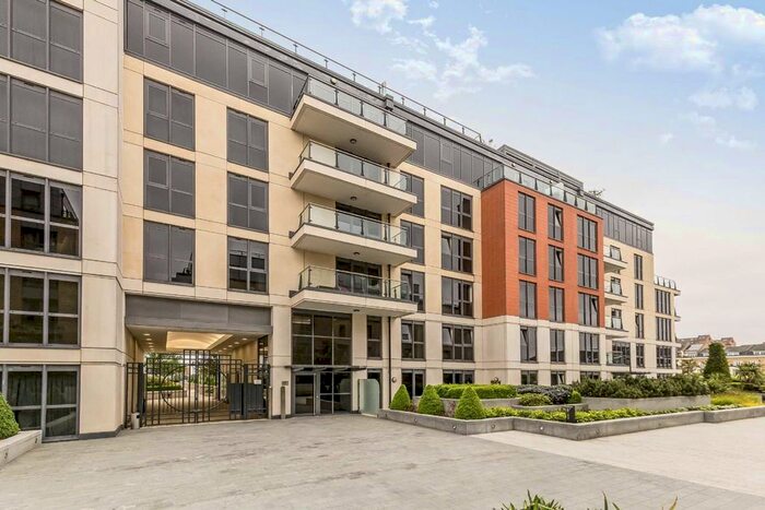 2 Bedroom Flat To Rent In Lensbury Avenue, London, SW6