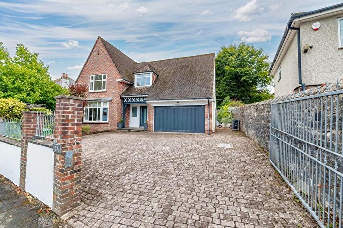 4 Bedroom Detached House To Rent In Russell Avenue, Plymouth, PL3