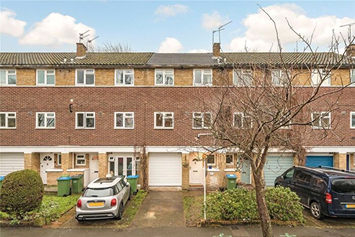 3 Bedroom Terraced House To Rent In Coleraine Road, Blackheath, SE3