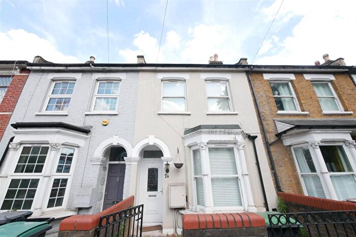 3 Bedroom Terraced House To Rent In Hornsey Park Road, London, N8