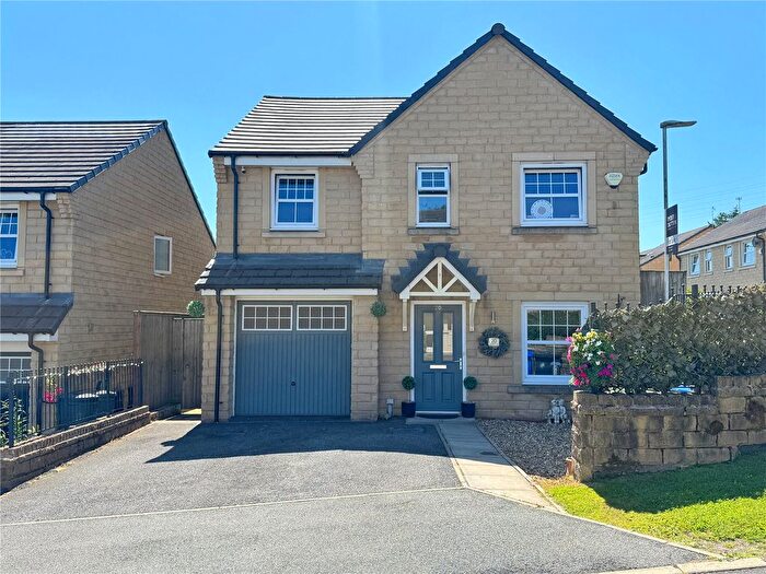 4 Bedroom Detached House For Sale In Clogger Close, Rawtenstall, Rossendale, BB4