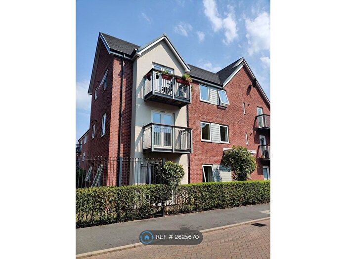 2 Bedroom Flat To Rent In Highmarsh Crescent, Manchester, M20