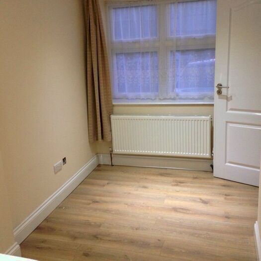 Studio To Rent In Very Near Boston Road Area, Hanwell W7