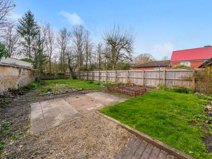 3 Bedroom SemiDetached House For Sale In Kirby Cottages