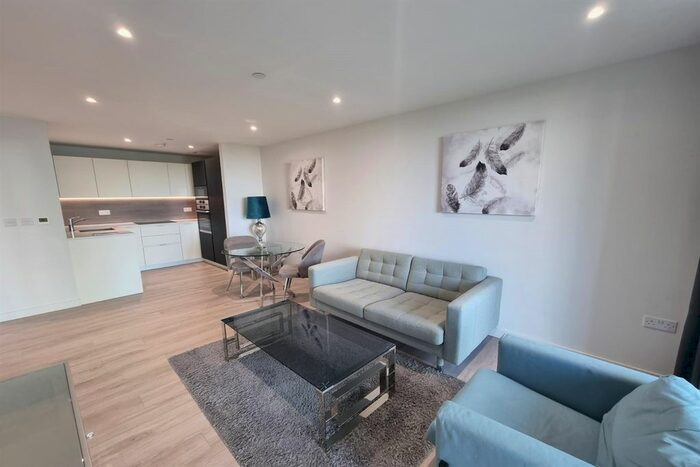 1 Bedroom Flat To Rent In Newnton Close, London, N4