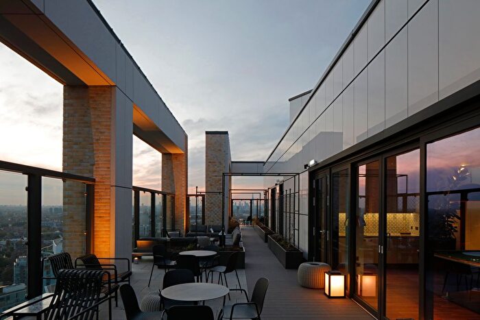 1 Bedroom Flat To Rent In Mallow Walk, Greenwich, SE8