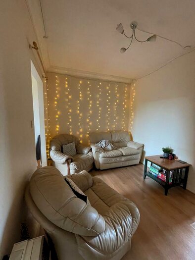 3 Bedroom Flat To Rent In Ashley Street, Glasgow, G3