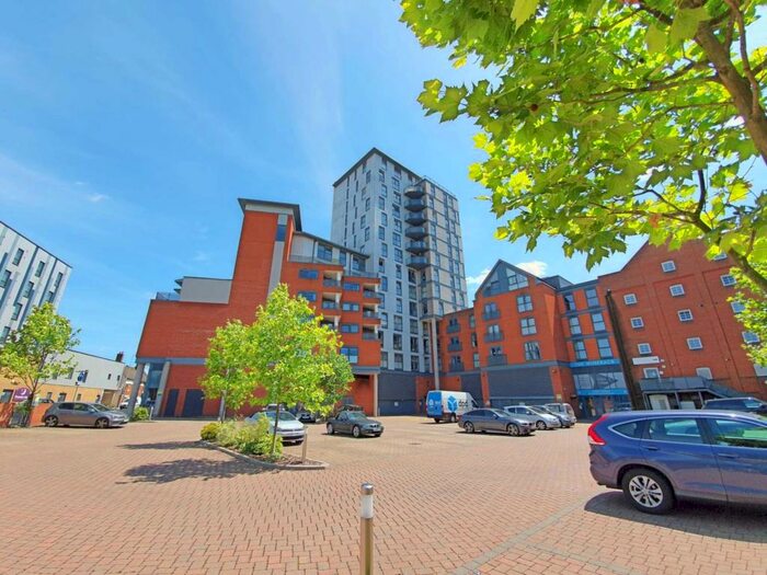 2 Bedroom Apartment To Rent In The Cambria, Ipswich, IP4