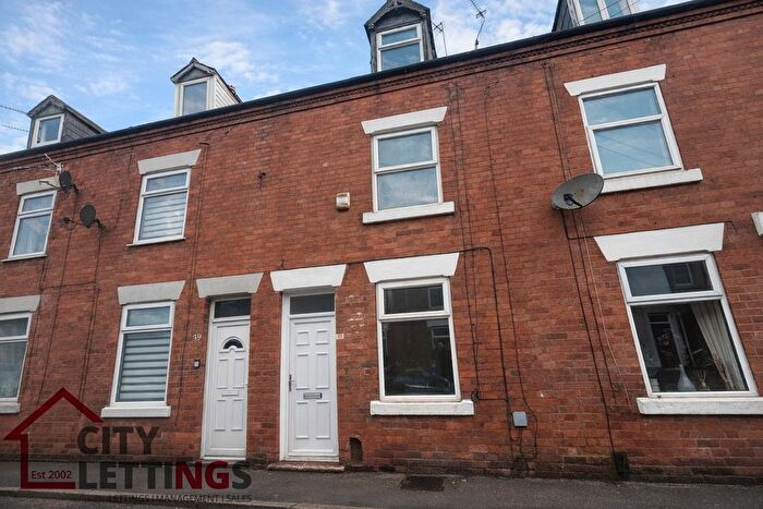 3 Bedroom Terraced House To Rent In Carlingford Road, Hucknall, Nottingham, NG15