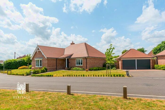4 Bedroom Detached Bungalow For Sale In Turner Mews, Coggeshall, CO6