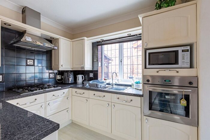 2 Bedroom Semi-Detached House For Sale In New Farm Court, The Village, Great Barrow, CH3
