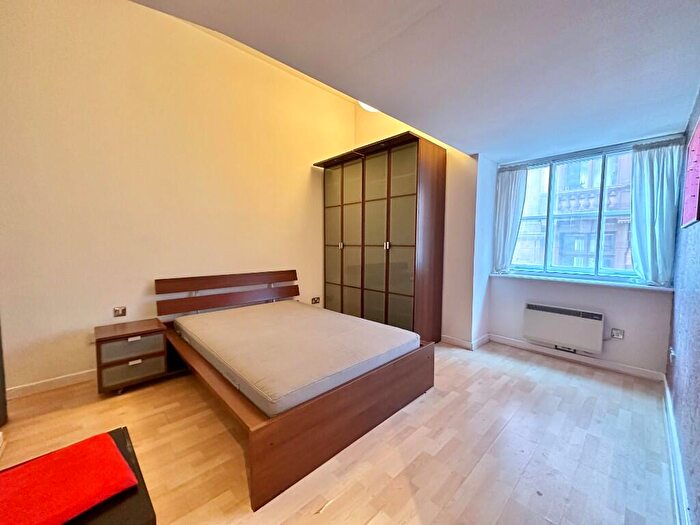 2 Bedroom Apartment To Rent In Lancaster House, Princess Street, Manchester, M1