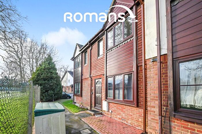 1 Bedroom Terraced House To Rent In Orchard Close, Wokingham, RG40