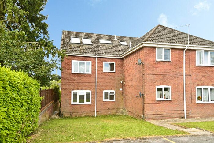 1 Bedroom Apartment For Sale In Andover Road, Ludgershall, Andover, SP11