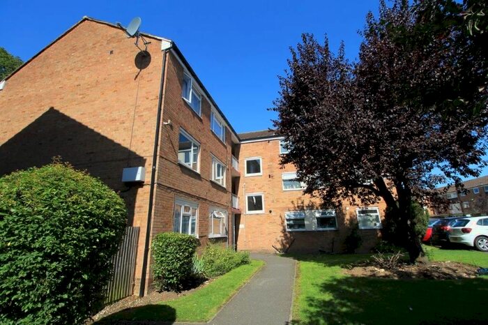 2 Bedroom Flat To Rent In Norfolk House, Northolt, UB5