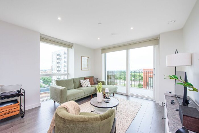 1 Bedroom Flat To Rent In The Watermint, Hendon, London, NW9