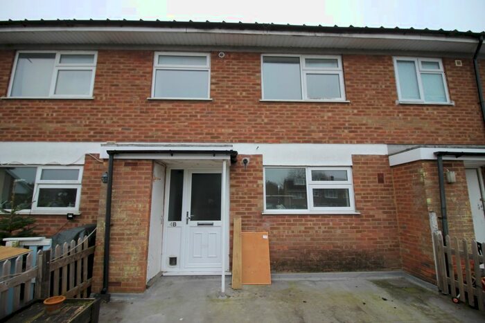 3 Bedroom Maisonette To Rent In Cross Court, Plomer Green Avenue, Downley, High Wycombe, HP13
