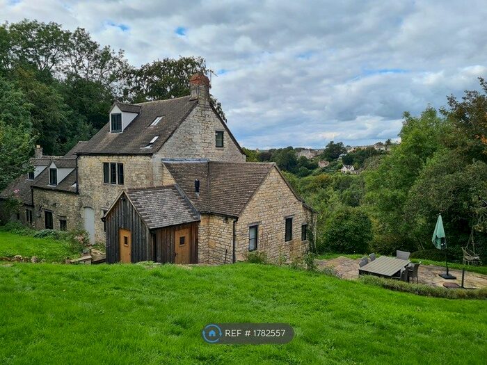 4 Bedroom Detached House To Rent In Middle Lypiatt, Stroud, GL6