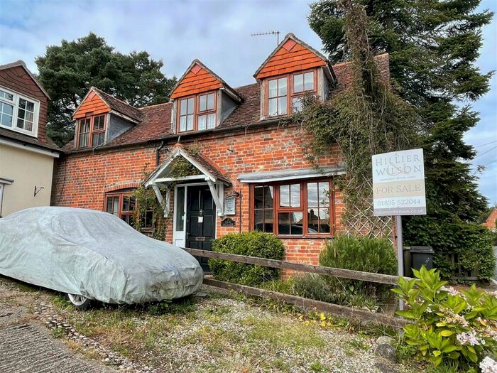 2 Bedroom Detached House For Sale In Graces Lane, Chieveley, RG20