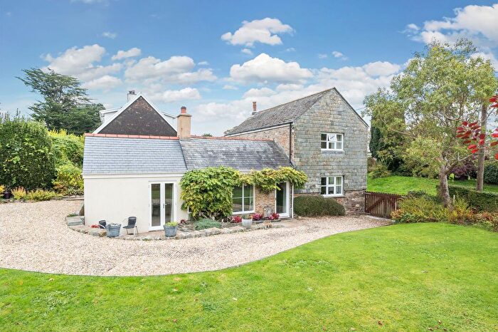 3 Bedroom Detached House For Sale In Brownston Street, Modbury, PL21