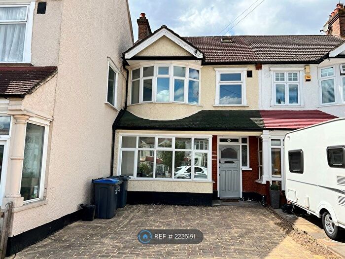 4 Bedroom Terraced House To Rent In Dixon Road, London, SE25