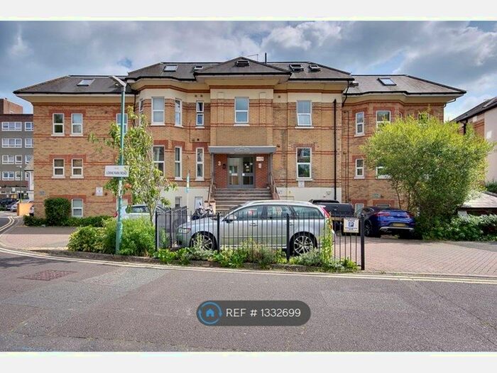 1 Bedroom Flat To Rent In Lorne Park Road, Bournemouth, BH1