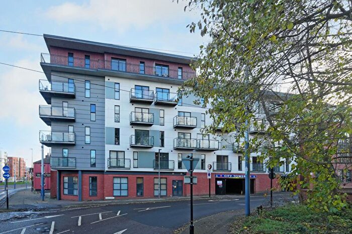 1 Bedroom Flat To Rent In City Towers, Watery Street, S3