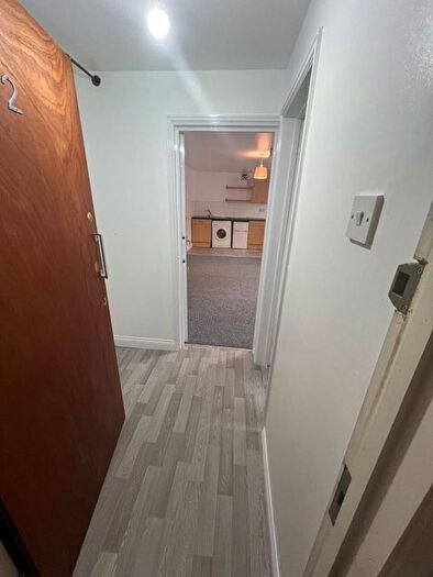 1 Bedroom Studio To Rent In Eastern Road, Romford, Essex, RM1