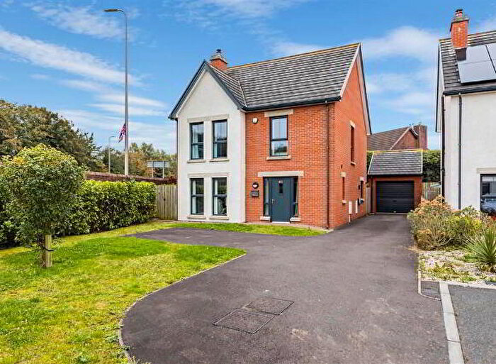 3 Bedroom Detached House For Sale In Evesham Lane, Bangor, BT19