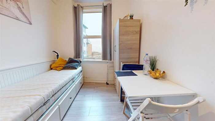 1 Bedroom Flat To Rent In Harrow Road, Kensal Green, London, NW10