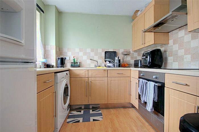 2 Bedroom Flat To Rent In John Gooch Drive, Enfield, EN2