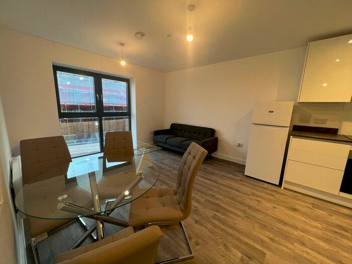 1 Bedroom Apartment To Rent In Saxelbye Avenue, Derby, DE1