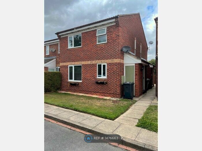 1 Bedroom End Of Terrace House To Rent In Hawks Way, Sleaford, NG34
