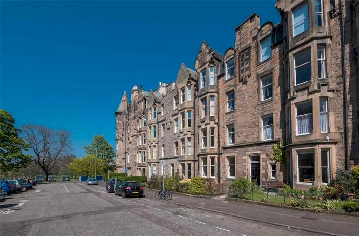 3 Bedroom Apartment To Rent In Spottiswoode Street, Marchmonth, Edinburgh, EH9