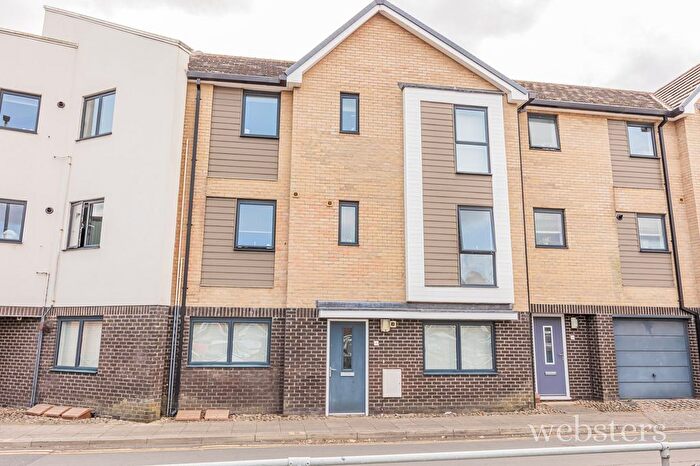 2 Bedroom Flat For Sale In St. Saviours Lane, Norwich, NR3