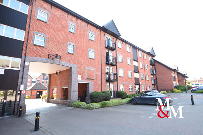 2 Bedroom Apartment To Rent In West Dock, The Wharf, LU7